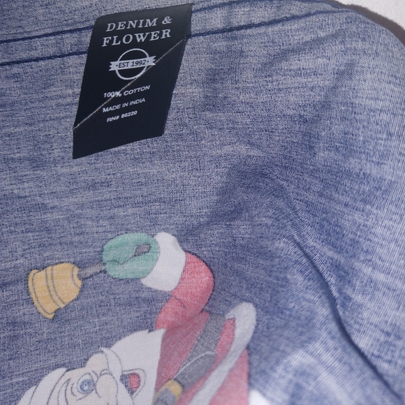 Denim & Flower Ricky Singh Holiday Button Santa Short Sleeve Shirt - Picture 6 of 7